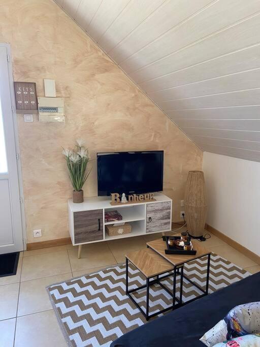 Studio Cosy A La Campagne Missillac Exterior photo
